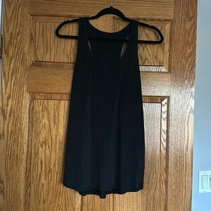 Lululemon essential tank black